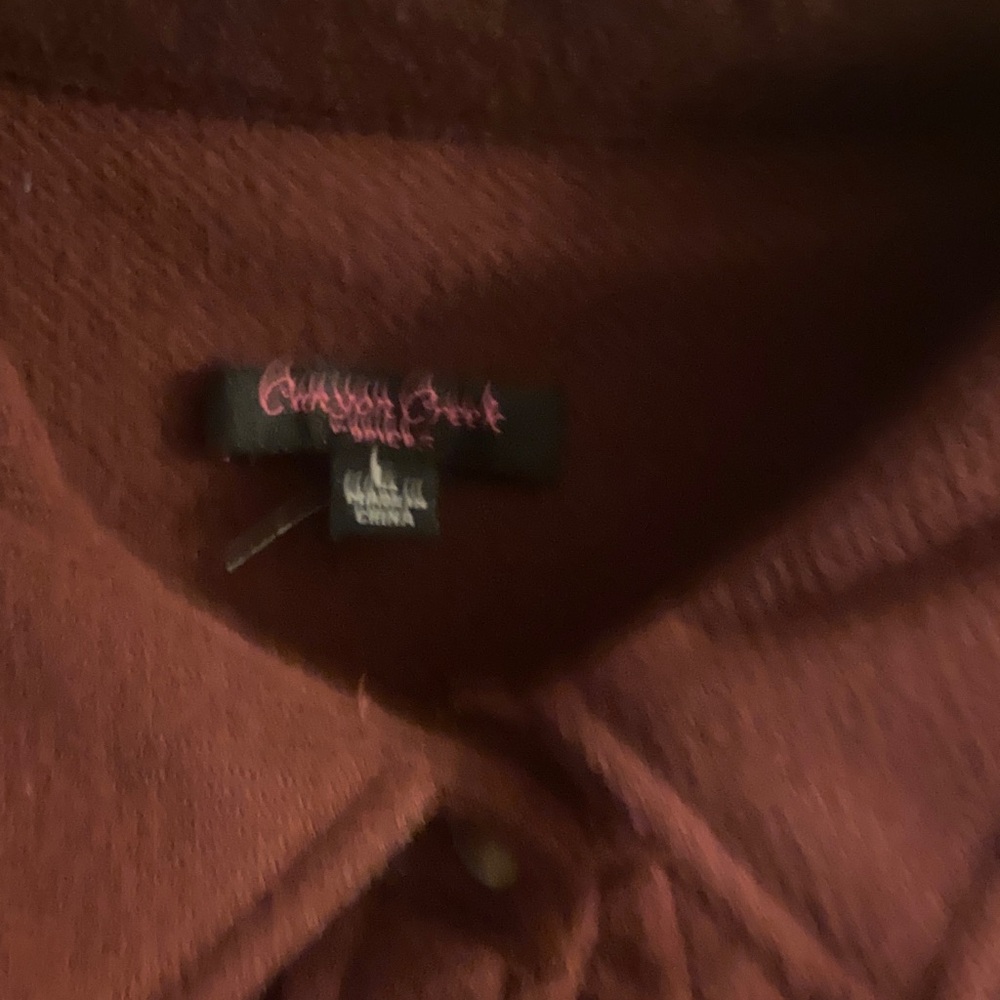Canyon Creek Women's Button Down Shirt - Burgundy